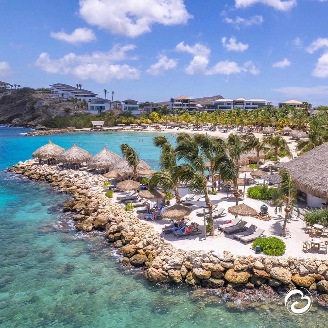 Villa At The Beach, Blue Bay Golf & Beach Resort エクステリア 写真