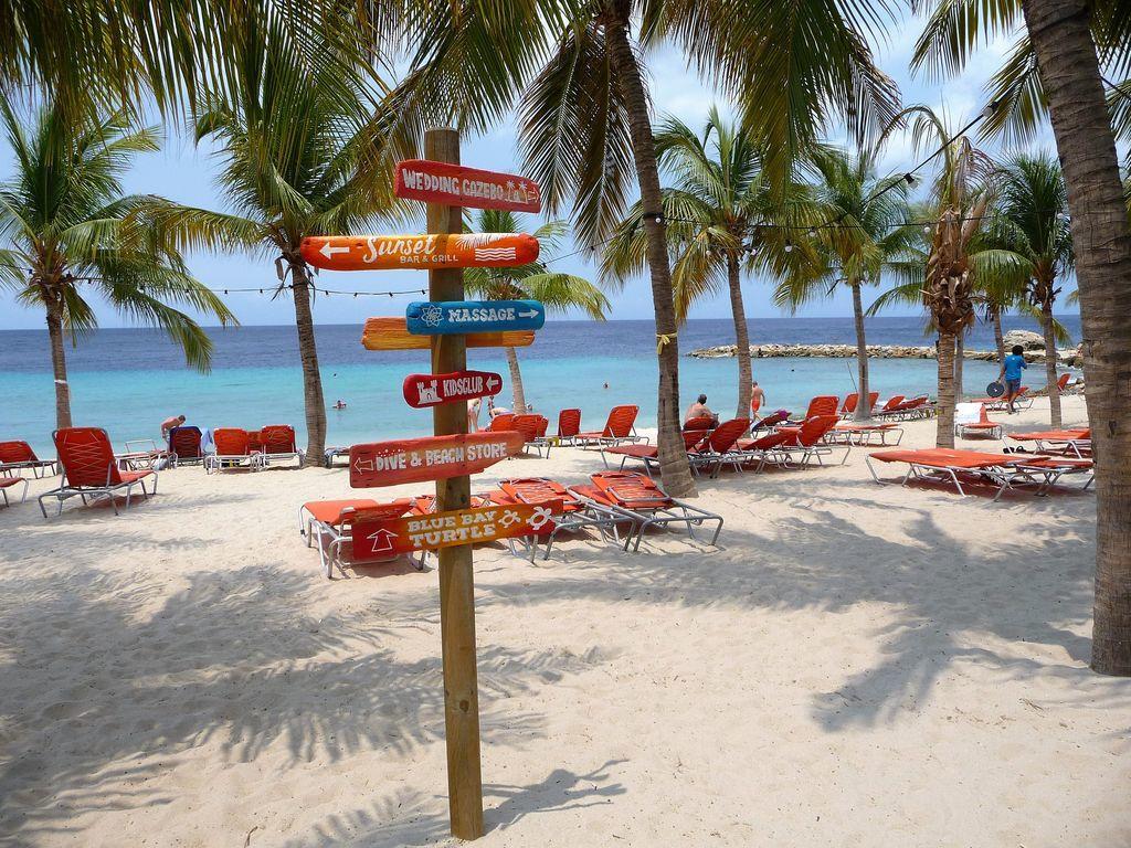 Villa At The Beach, Blue Bay Golf & Beach Resort エクステリア 写真