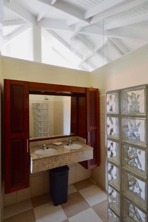 Villa At The Beach, Blue Bay Golf & Beach Resort エクステリア 写真