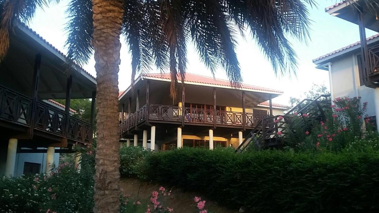 Villa At The Beach, Blue Bay Golf & Beach Resort エクステリア 写真
